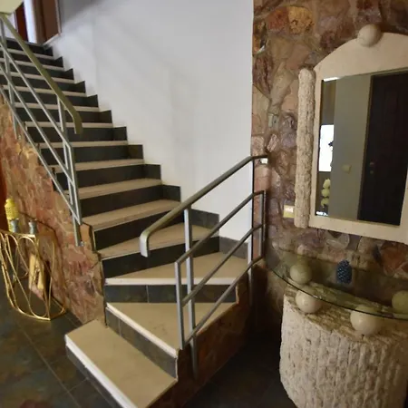 Bemposta, 4 Bedroom House In Portimao, Algarve * Portimão